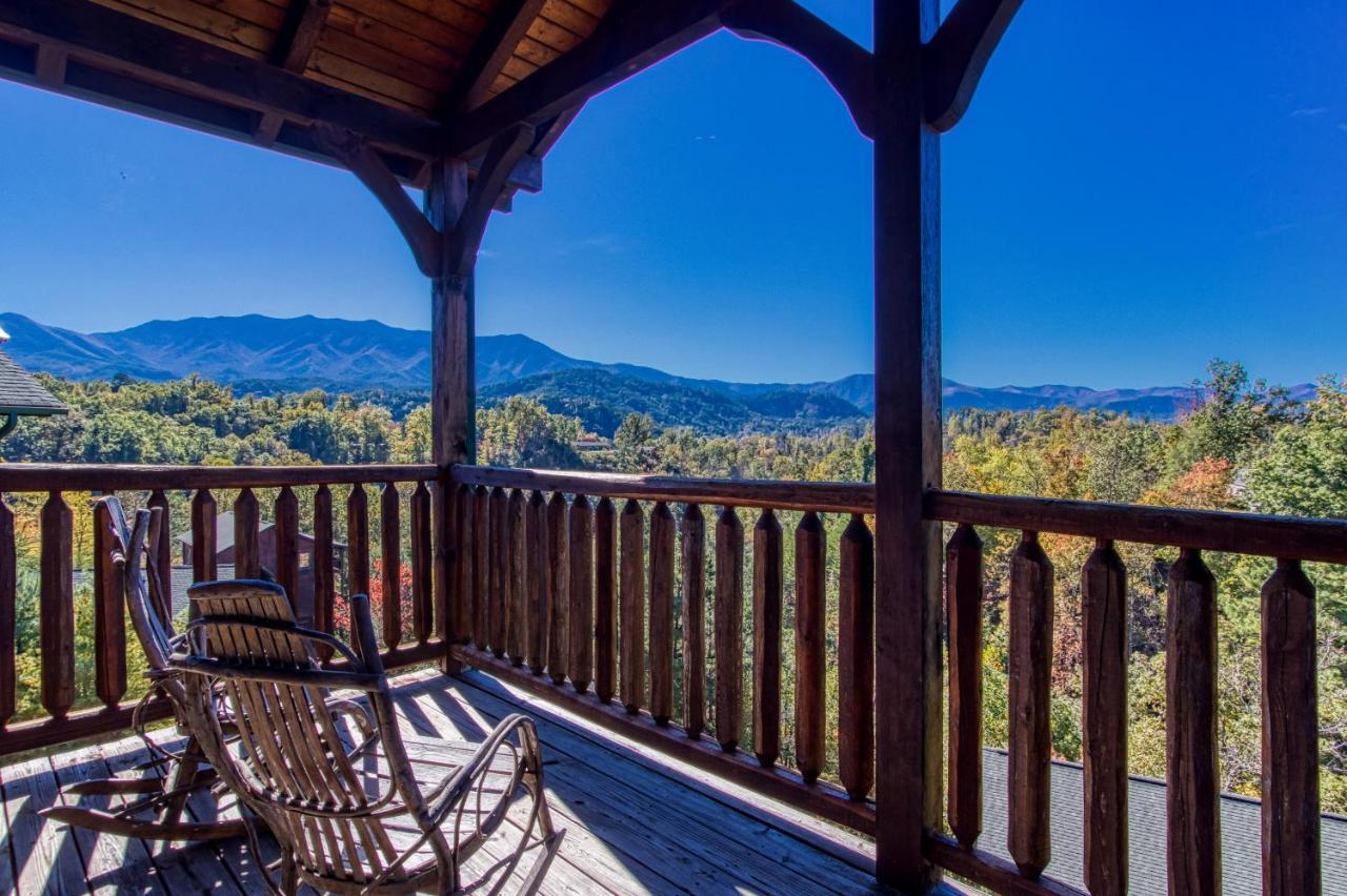 Lazy Bear Lodge Gatlinburg Exterior foto