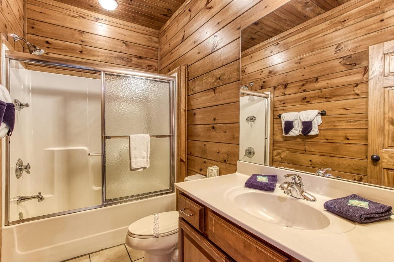 Lazy Bear Lodge Gatlinburg Exterior foto