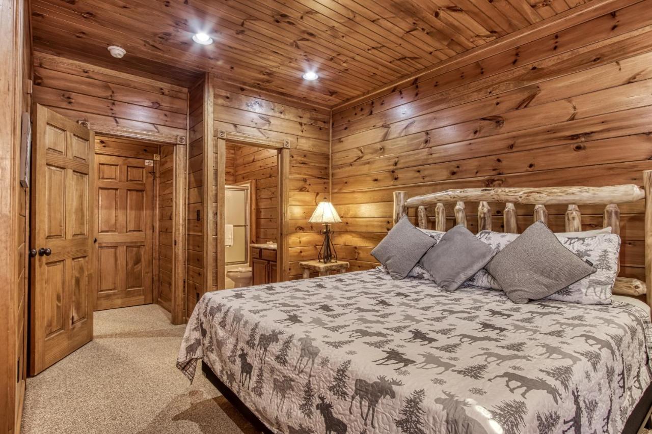 Lazy Bear Lodge Gatlinburg Exterior foto