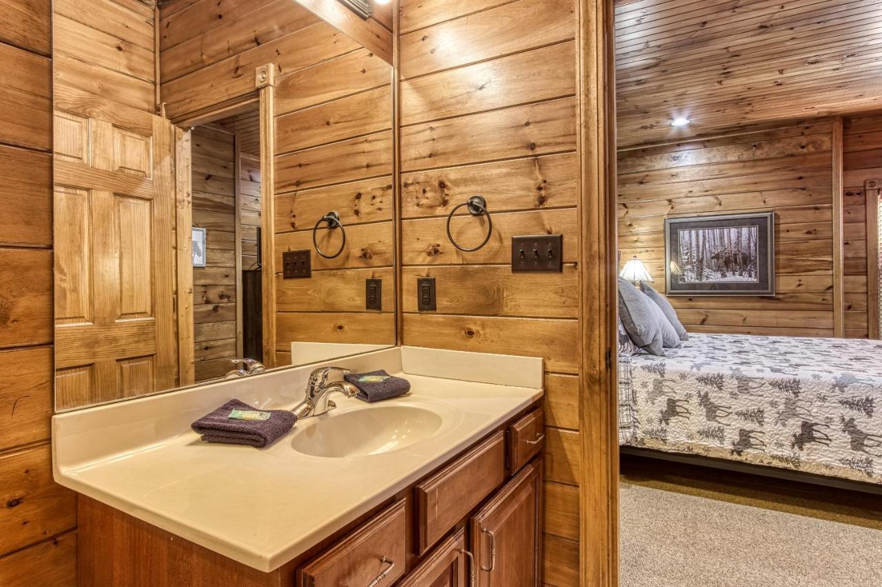 Lazy Bear Lodge Gatlinburg Exterior foto