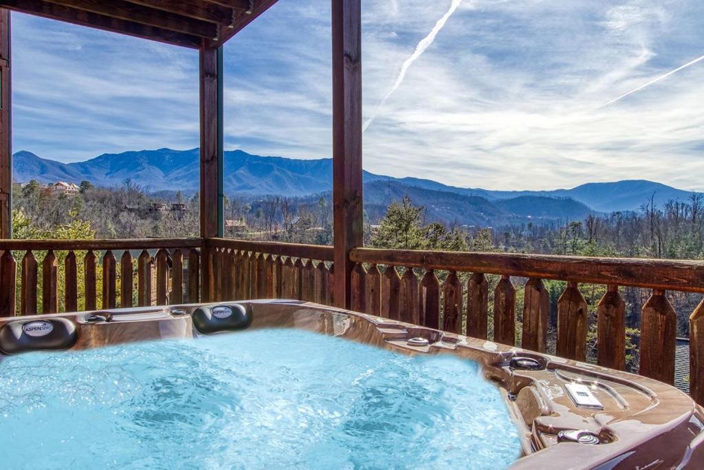 Lazy Bear Lodge Gatlinburg Exterior foto